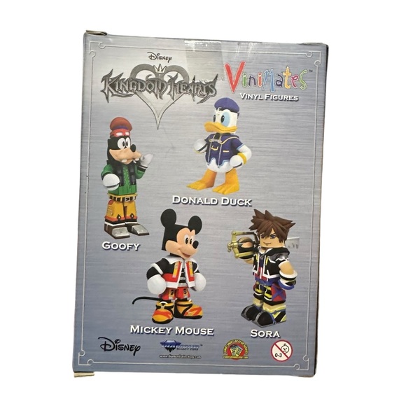 Disney Kingdom Hearts Vinimates "Birth By Sleep" Mickey Mouse Gamestop Exclusive - Picture 3 of 6